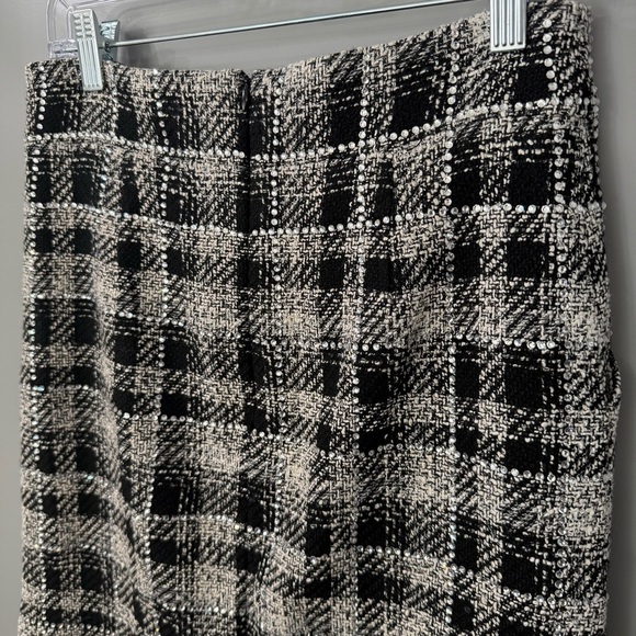 NWOT Veronica Beard Tweed Skirt Arezzo Crystal-embellished Mini
Skirt Size 4 - Picture 7 of 8